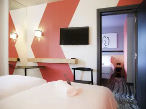 ibis Styles Bâle-Mulhouse Aéroport - Værelse