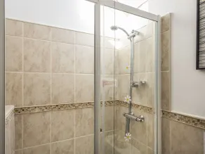 The Granary Malborough - Bathroom