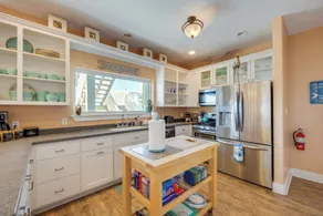 Port Aransas Home: Private Pool < 1 Mi to Beach! - Intérieur
