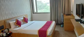 ICON Express by BHAGINI Hoodi - Room