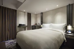 At Home Hotel Ximen - Room