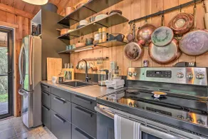 High Falls Restorative Cabin in the Woods! - Interiør