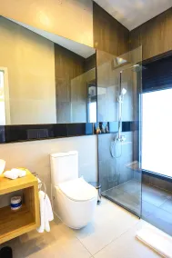 Loloata Island Resort - Bathroom