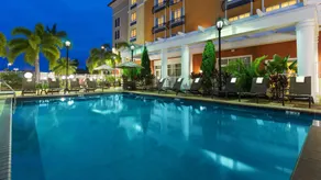 Hyatt Place Fort Myers Estero - Newly Renovated - Piscine