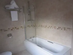 The Rose & Crown York - Baño