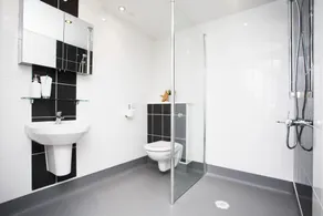 Salisbury Court - Baño
