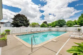 Best Western Hartford Hotel and Suites - Pool