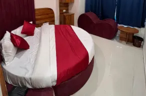 HOTEL RK VILLA , Naroda - Zimmer