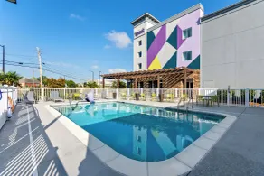 Dothan East Inn & Suites - Piscine