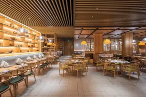 Holiday Inn Resort Yichun Mingyue Mountain by IHG - Restaurant