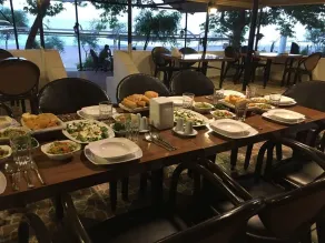 Naz Beach Bungalow - Restaurant