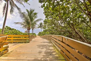 Riviera Beach Vacation Home w/ Pool: Walk to Beach - Interiør