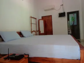The Senaro Holiday Inn - Zimmer