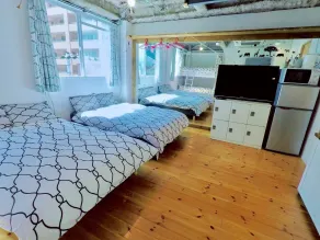 Osaka guesthouse RELASTAY - Quarto