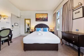 Harte & Garter - Room