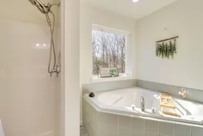 3 Mi to Kalahari: Pocono Summit Home w/ Pool Table - Interior