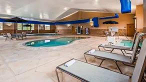 Best Western Plus Blaine at the National Sports Center - Piscine