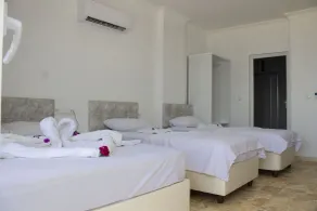 Hotel Yaka Inn - Chambre