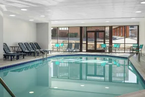 DoubleTree by Hilton Salisbury - Piscine