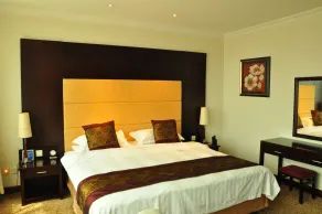 Howard Johnson Paragon Hotel Beijing - Room