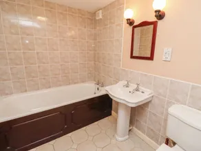 Tile Rouge - Bad