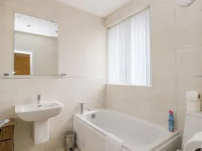 The Gansey Girl - Intérieur