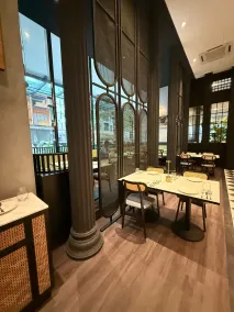 Crystal Suites at Ramad KLCC - Restaurant