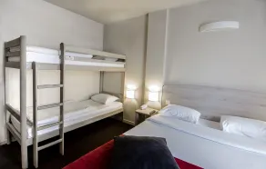 Hôtel Kyriad Disneyland Paris - Vue de la chambre