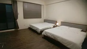 Yuanshan Dahu Homestay - Room