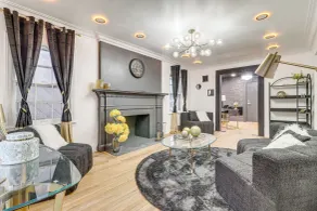 Modern Motor City Home w/ Office & Deck! - Innvendig