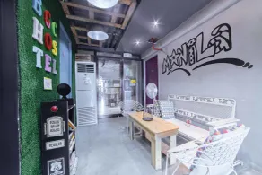 RedDoorz Plus at BGC near St Lukes - Vue de la chambre
