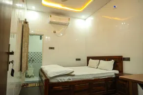 Shri Raghav Home Stay - Værelse