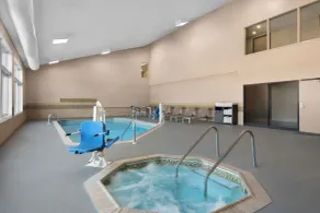 Country Inn & Suites by Radisson, Near The National Sports Center, Coon Rapids, MN - Piscine