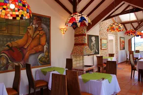 ApartaSuites Arcoiris - Restaurant