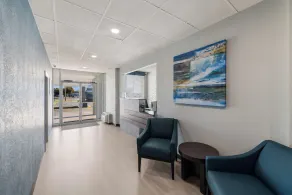 HomeTowne Studios by Red Roof Newport News - Hampton West - Lobby