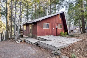 Fire Pit & Water Views! Woodsy Tygh Valley Retreat - Innenbereich