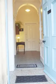 Barns Serviced Accommodation - Lobby