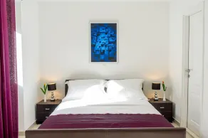 Split Allure Apartments - Quarto