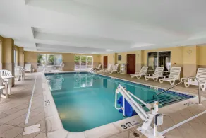 Comfort Suites Seaford - Piscine