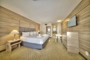 Club Lux Resort By The Beach - Chambre