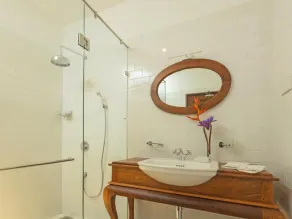 Heritage Boutique by Seven Angels - Baño