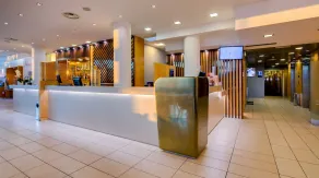 Holiday Inn Bologna - Fiera by IHG - Recepción