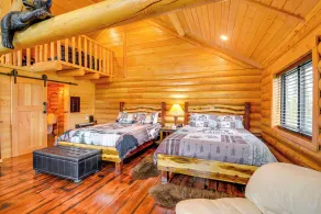 Near Trails & Rivers! 'trybett Cabin' in Forks - Interior