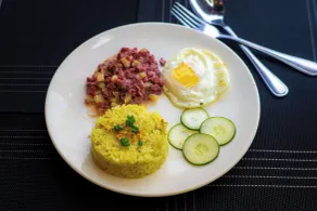 Emmie Hotel - Restaurant