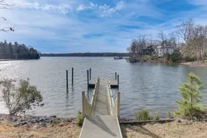 Moms Cabin on Lake Wylie w/ Private Dock! - Interiör