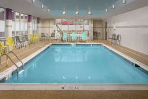 Home2 Suites by Hilton Edison - Piscine