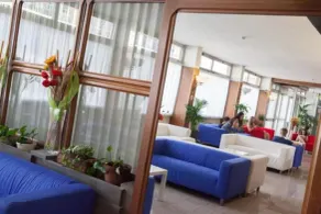 AUTO PARK Hotel - Lobby sitting area