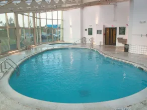 La Quinta by Wyndham Chicago Gurnee - Piscine