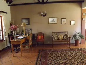 Thatchings Guest House - Eingangsbereich