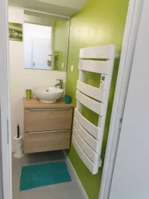 Appartement entier meublé à Beaumont proche Futuroscope et Poitiers Technopole - Baño